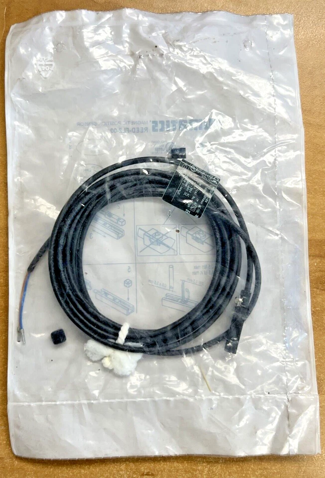Numatics REED-FL2-00 Magnetic Position Sensor ***Brand New*** - Image 2 of 4