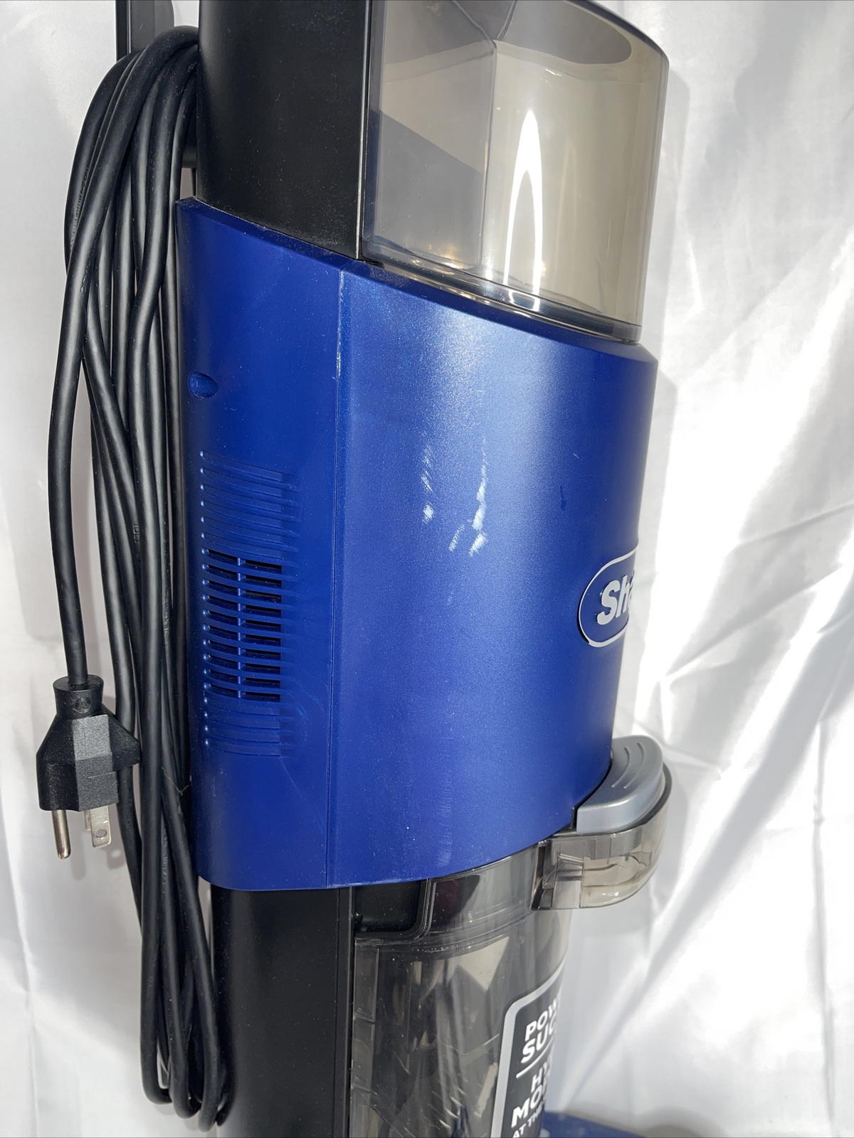 Shark HydroVac 3in1 Vacuum, Mop & SelfCleaning System WD100.READ