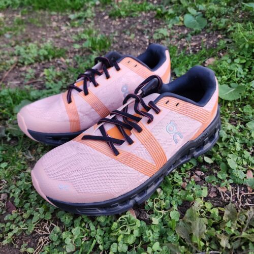 ON CLOUDGO - Womens Athletic Shoes - SIZE 8