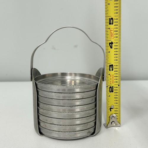 "Juego de 8 posavasos de aluminio MCM con bandeja barra de bebidas en relieve con flores de margarita de 3"" de ancho" - Imagen 16 de 16