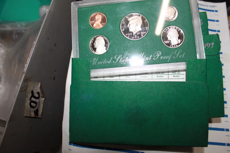 Pack de 4 CONJUNTOS DE PRUEBA DE PLATA COMO NUEVOS UNIDOS 1995 (2) 1996 (1) 1997 (1) Foto 4 de 4