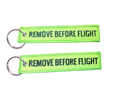 Remove Before Flight Schlüsselanhänger 2 Stück GRÜN Flugzeug Aviation Gift