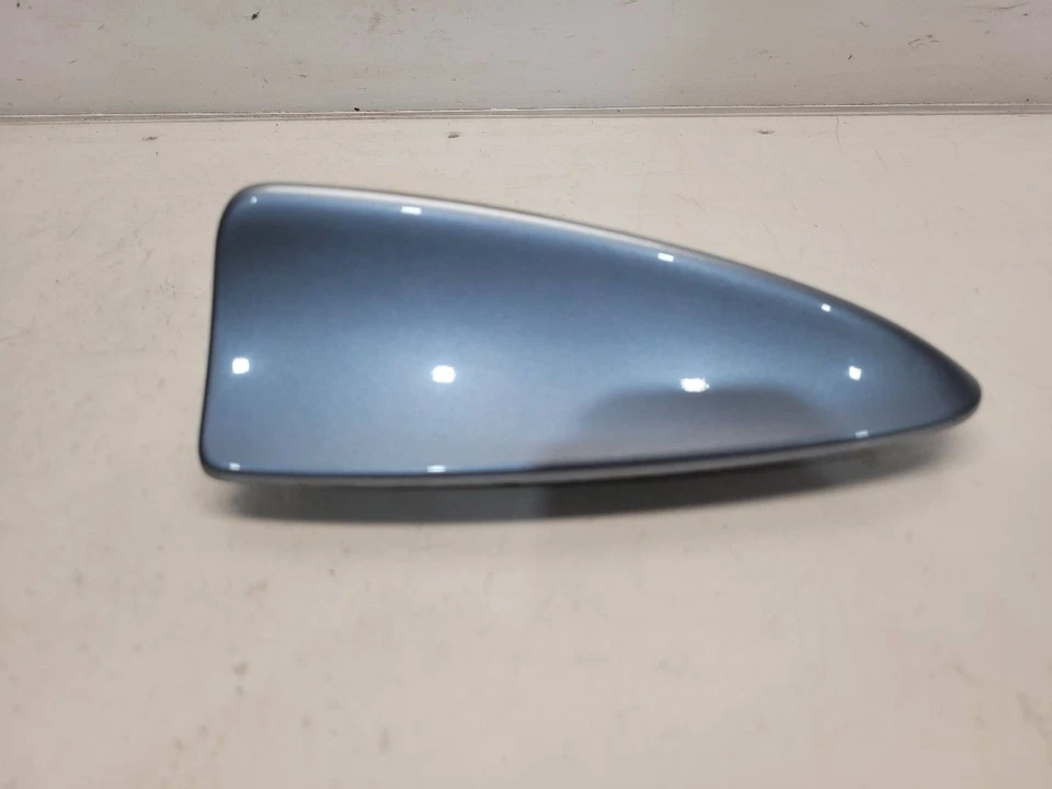 Antena tipo vela montada no teto BMW X3 2005 *azul / 896*  - Imagem 4 de 4