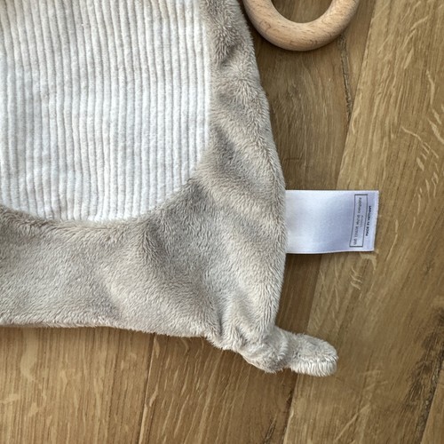 THE LITTLE WHITE COMPANY BONNIE BUNNY RABBIT COMFORTER BLANKIE FLAT New no Tag - Picture 4 of 10