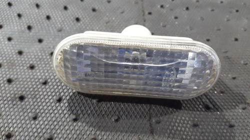 Ford Focus 2006 Clear Side Repeaters Right 4M5A13K309AA, 4M5A-13K3 #228486-02