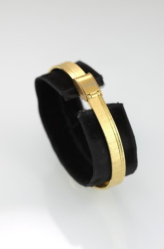 Montre femme Faberge acier inoxydable doré pile étanche quartz noir - Photo 3 sur 6