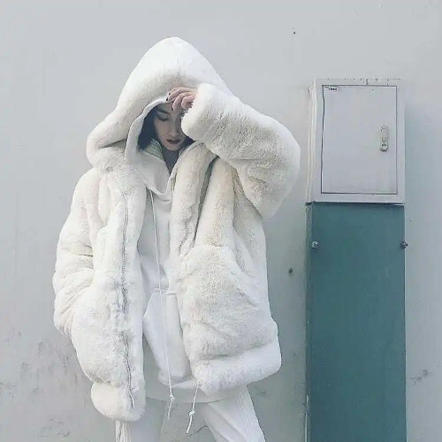 アンティミテ　2024winter fur coat サイズS Duchesse Faux-Fur Jacket | Marciano