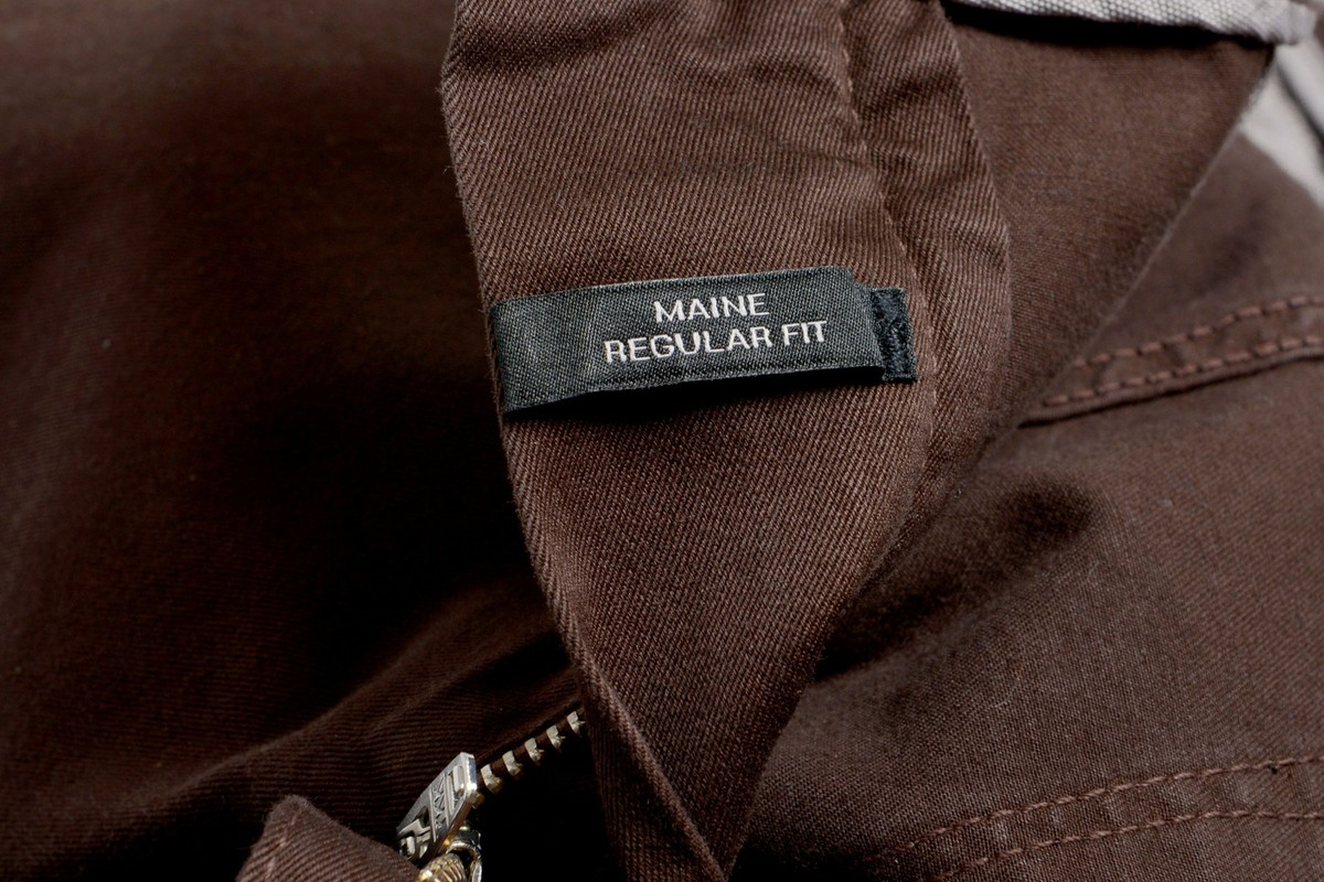 Jean Droit Hugo Boss Maine3-20 – Marron Stretch – Taille Régulière, Jambe 34" – Neuf Avec étiquettes