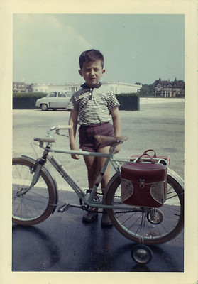 PHOTO ANCIENNE VINTAGE SNAPSHOT VÉLO BICYCLETTE ROULETTE