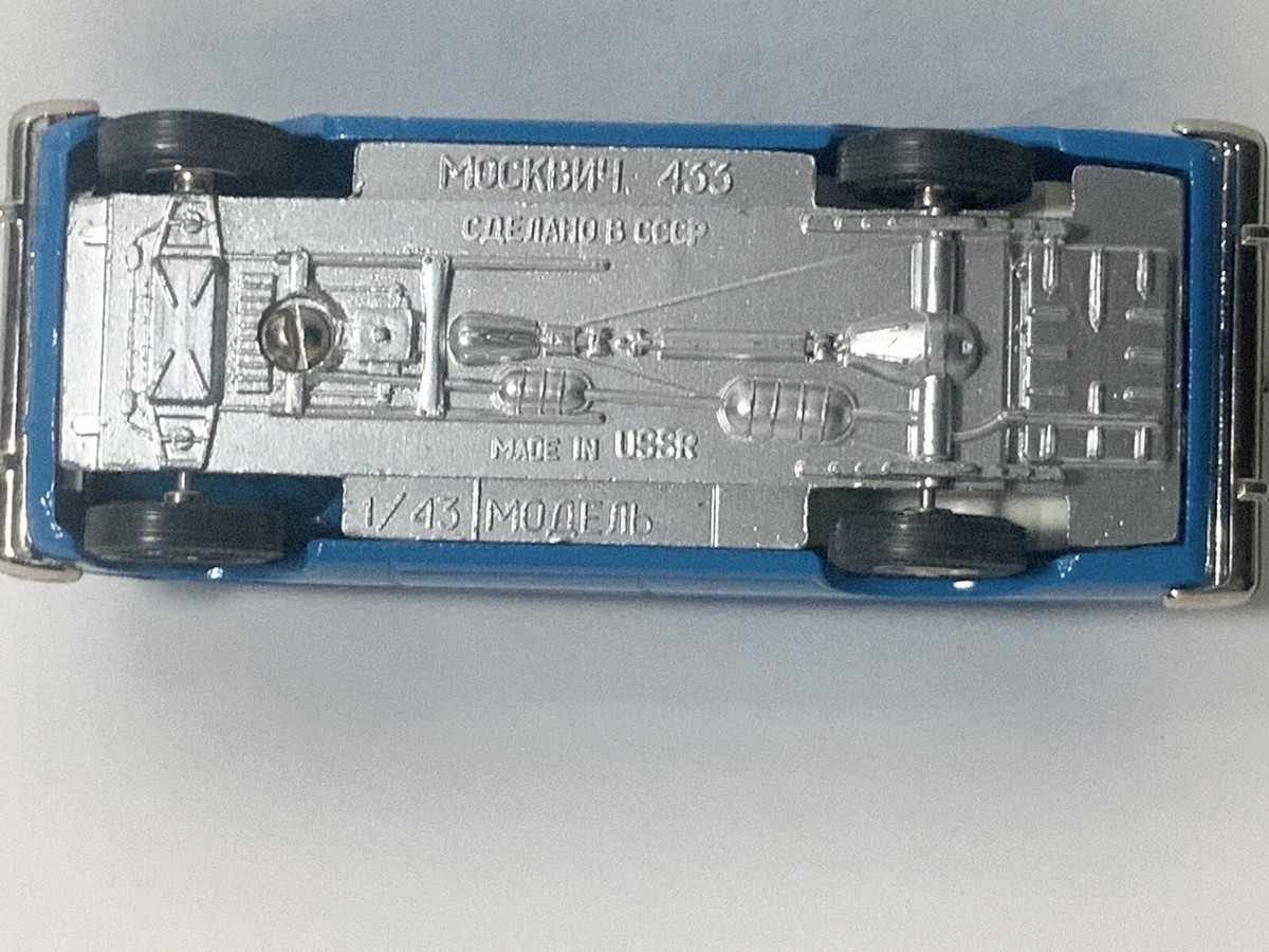 Miniature Moskvitch 433 – 1/43 – Zamak – Fabrication Russe (URSS) – Occasion