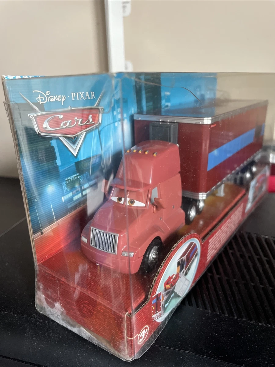 DISNEY PIXAR CARS OLIVER LIGHTLOAD HAULER #19 FINAL LAP NIGHT SKY