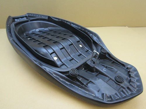 Yamaha NMAX 2019 6,848 miles seat saddle (5357) - Picture 6 of 8