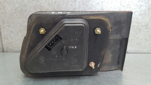 8361673 Piloto Trasero Izquierdo Interior para BMW SERIE 5 TOURING (E39) 2156947 - Imagen 2 de 10