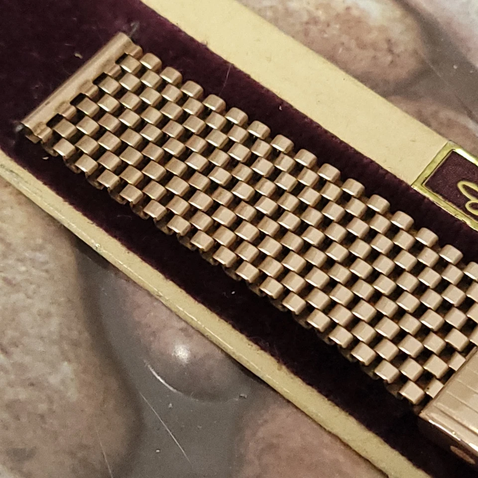 DE4 SUPER RARE 1940s 16mm ROSE 12k GOLD FILL MICRO BEADS OF RICE MEND WATCH BAND - Image 4 of 4