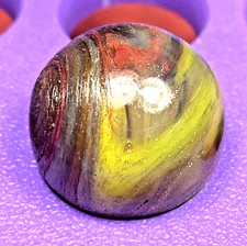 VICIUOS RAMS HEAD FINE LINE GOLD LUTZ SWIRLED SHOOTER .68" BOX01/137