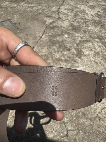 NUEVO CON ETIQUETAS 34 CINTURÓN PRADA DE LUJO 2C5453 CUERO MARRÓN NUEVO 300$ - Imagen 4 de 4