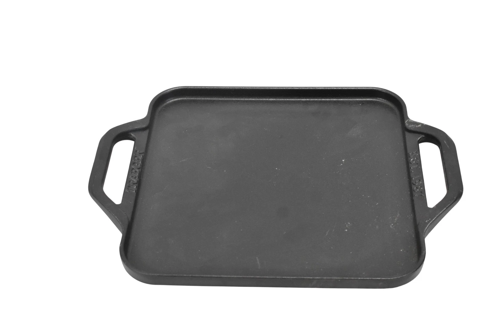 Traeger Cast Iron Skillet Griddle 12 In Double Handle Flat-Bottomed Black