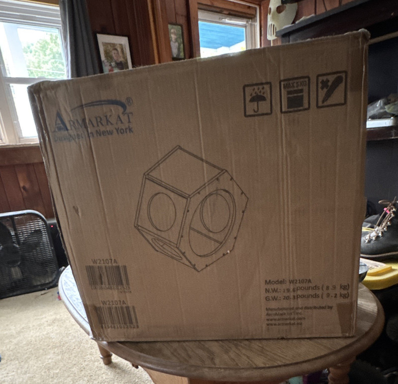 Armarkat W2107A 10" Single Port Subwoofer Speaker Enclosure Box