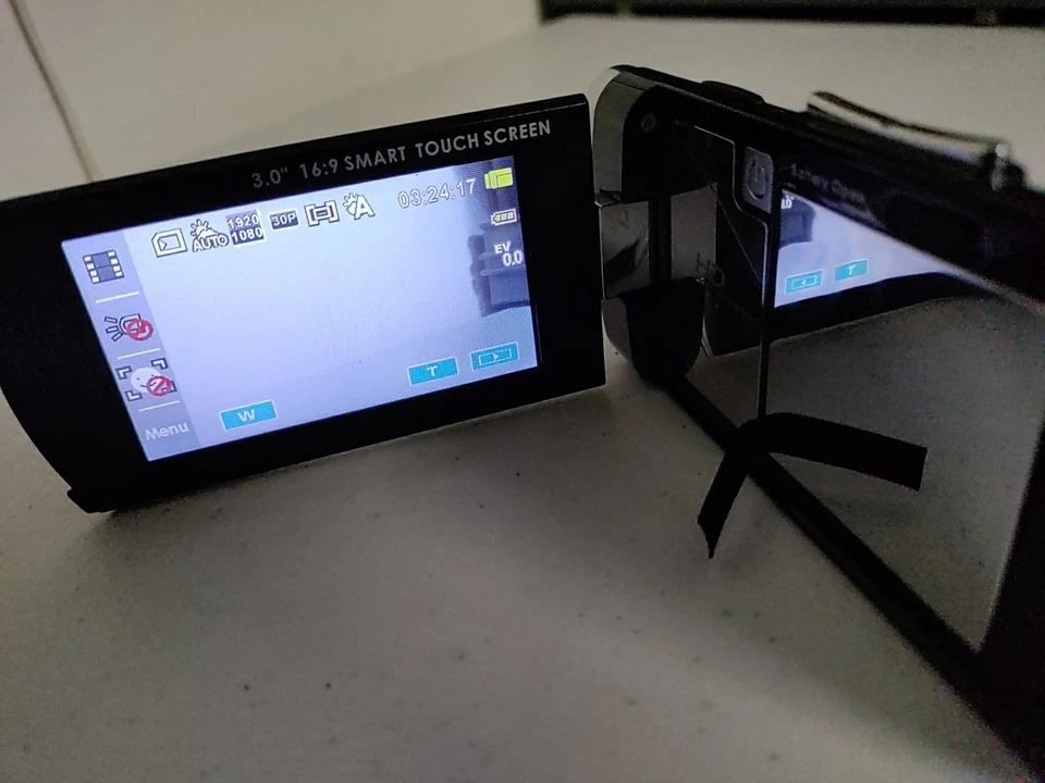 DV10HD Bell & Howell Camcorde& Still Camera W/Battery and Charger Tested! Notes! - Image 2 of 4