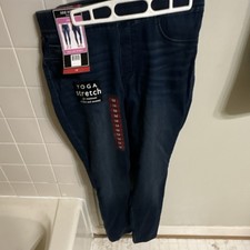 Nine West Women's Skinny Pull-On Yoga Stretch Dark Blue Denim Jeans