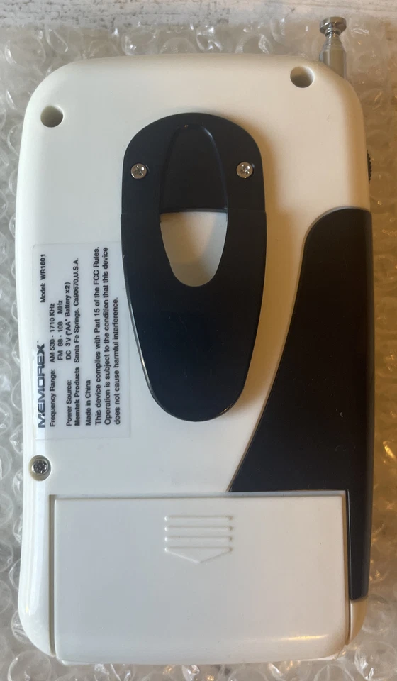 Radio de bolsillo portátil Memorex AM/FM blanca vintage WR1601 - USADA EN EXCELENTE ESTADO Foto 3 de 4