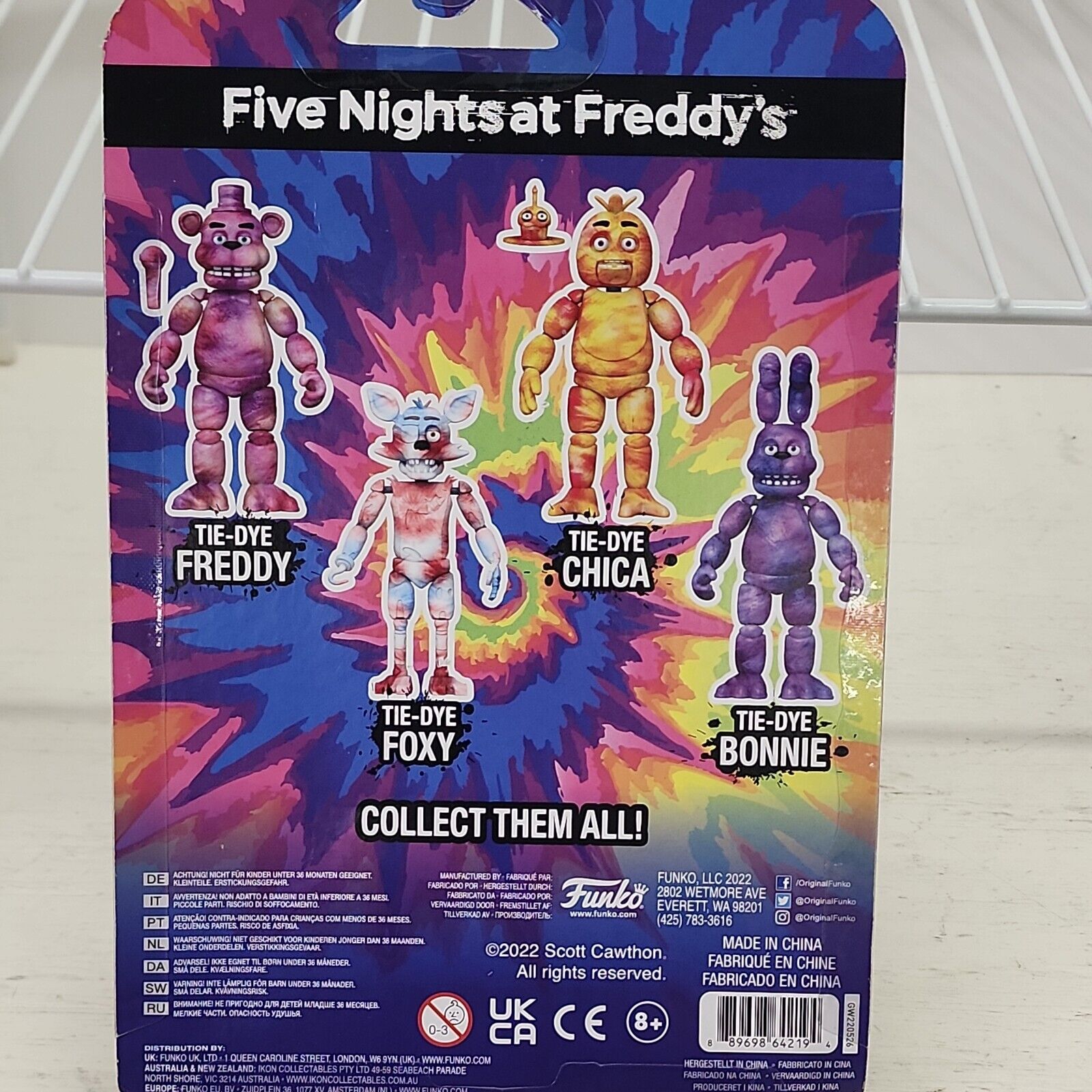 Boneco Articulado Tie-Dye Freddy Figure 12,5 cm - Five Nights at