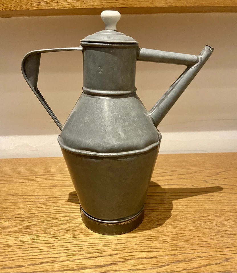 ANCIEN BROC A EAU CARAFE EN ZINC avec couvercle DECO JARDIN TERRASSE - Photo 3/4