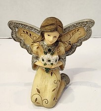 Pavillion Gift Company 2009 éléments mai pierre de naissance ange 83105