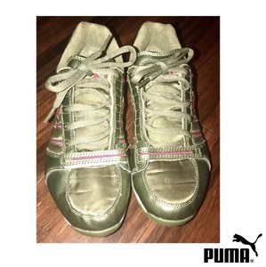 puma verde oliva