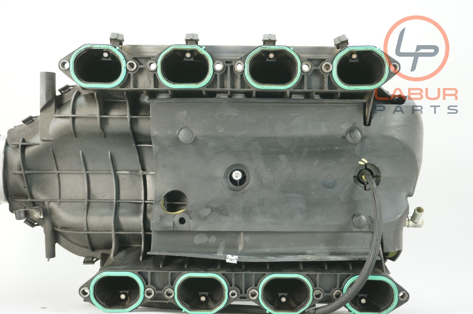 M139 09-13 Maserati Quattroporte Engine Air Intake Manifold Assembly Z6504