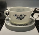 Vintage Pyrex Old Town Blue Onion Gravy Sauce Boat and Under Plate 77B & 77-U