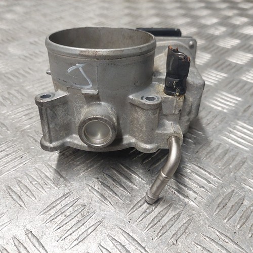 Lexus IS250 MK2 2008 2.5 petrol throttle control body 22030-31020 - Picture 2 of 12