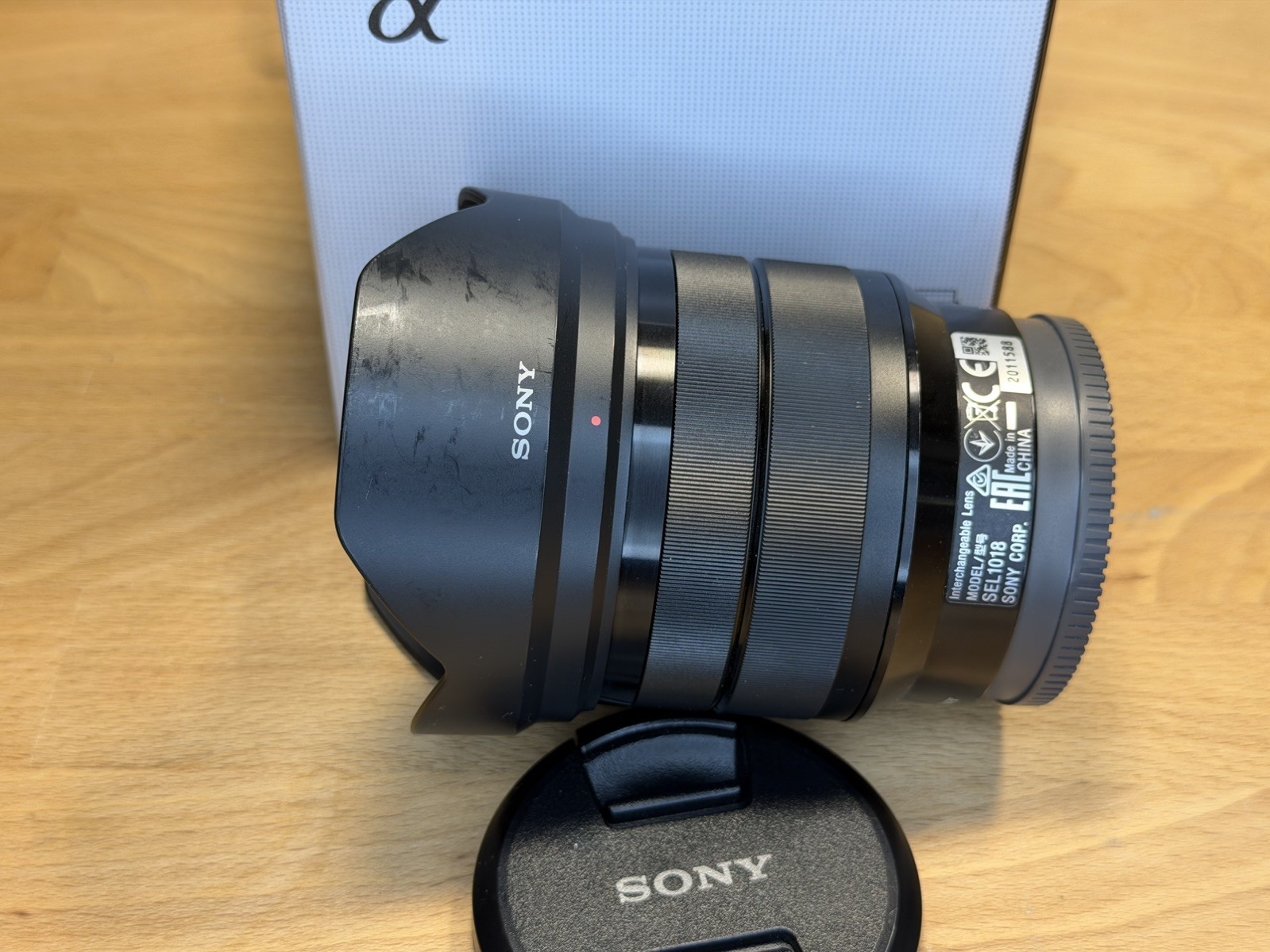 Sony Alpha E 10-18mm f/4 OSS Ultra-Wide Angle Zoom Camera Lens For Sony E Mount