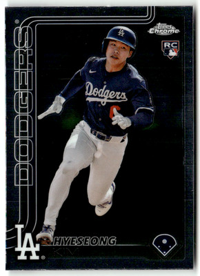 2025 Topps Chrome MLB No. 152 Hyeseong Kim Rookie