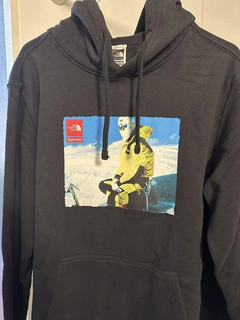 Sweat à capuche homme Supreme M The North Face noir iconique streetwear rare occasion limitée