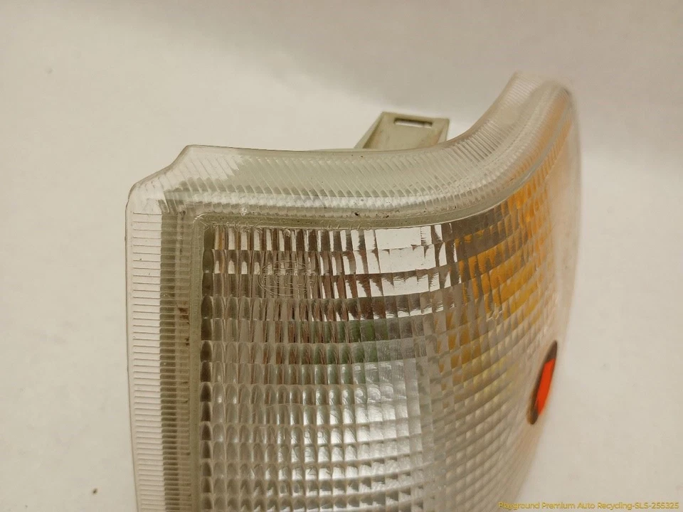 沃尔沃 850 司机左转角前转闪烁信号灯适用于 1993 - 1994 — 第 4/4 张图片