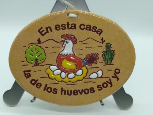 En Esta Casa... Small Oval Terracotta Mother Hen Plaque