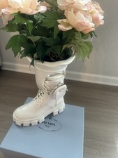 $1690 NIB PRADA WHITE LEATHER MONOLITH COMBAT BOOTS WITH LOGO POUCH SZ 41 10