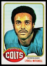 Lydell Mitchell, 1976 Topps, #70, Baltimore Colts,