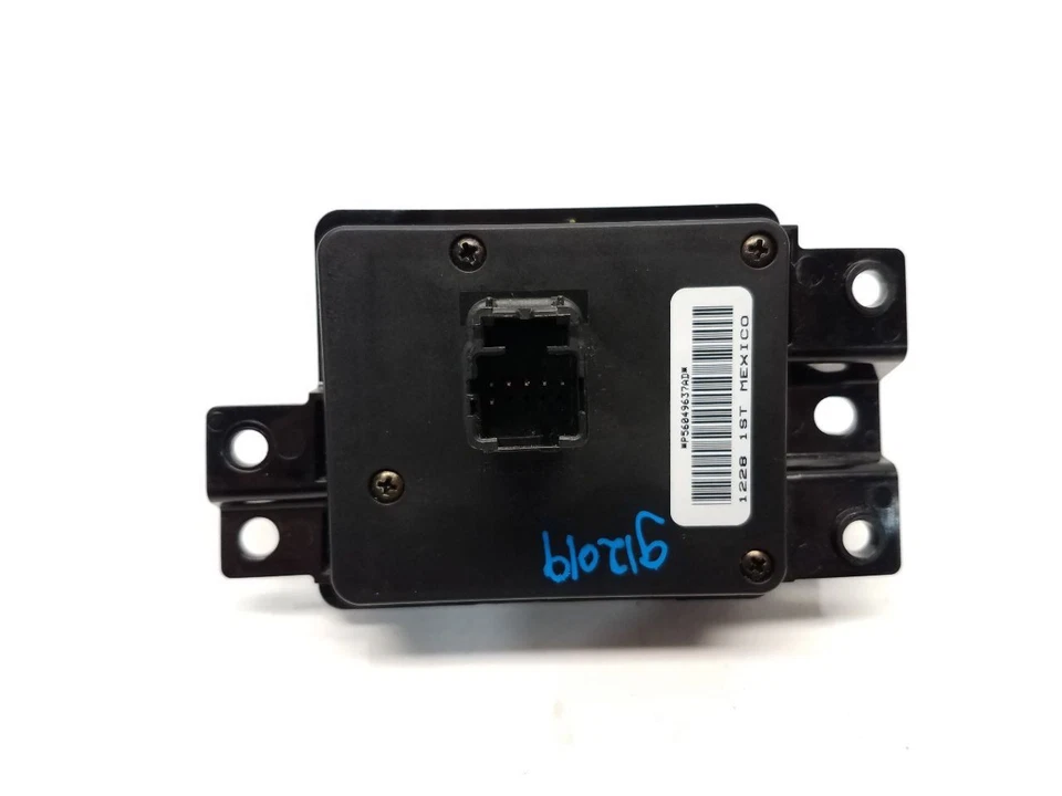 Внутренний переключатель приборной панели 2008 Dodge Ram 1500 — фары с противотуманными фарами - Изображение 2 из 4