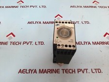 Siemens 7PU2040-7AN23 Delay Timer Relay AC 220-240V