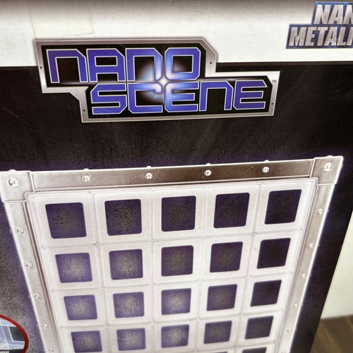 Nano Scene light-up collectable case for Nano Metalfigs. NEW in sealed box. D4 - 第 2/4 張圖片