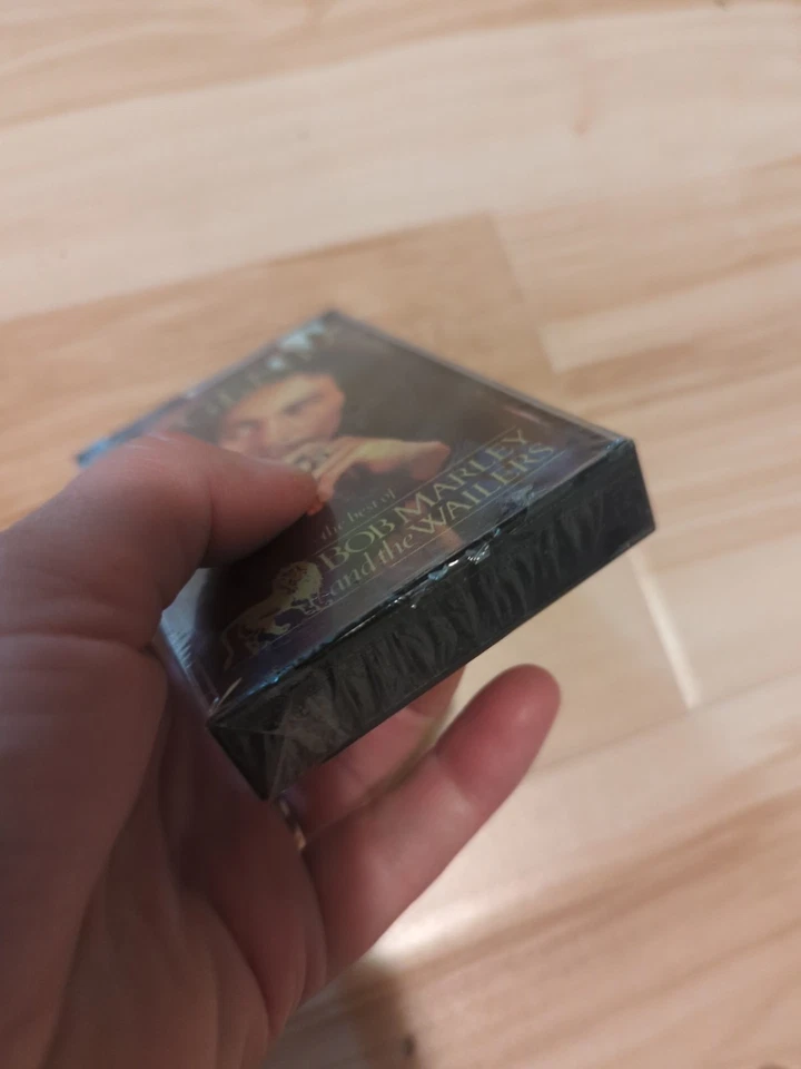 The Best Of Bob Marley And The Wailers-Legend Cassette SEALED - Image 4 of 4