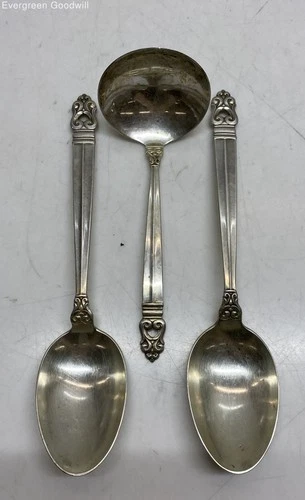 (C) International Royal Danish Sterling Silver Large Spoons and Ladle 218 Grams