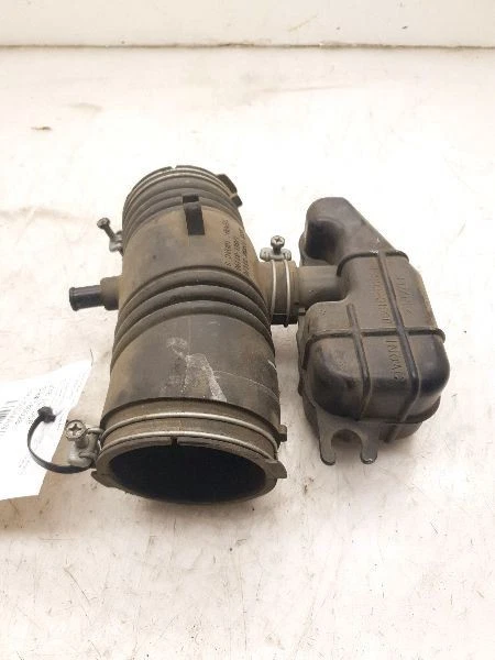 Toyota Highlander 2008 3,5 L 6 cilindros filtro de aire montaje de tubo resonador Foto 3 de 4