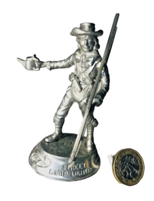 Zinn Figur Straßenlaterne Feuerzeug England Made Vintage ra
