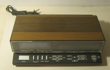 Vintage REALISTIC Chromomatic 260 AM/FM Radio Alarm Clock EXCELLENT Overall