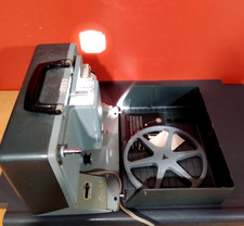 AMC 500 auto threading Model 400 8 mm Film Projector w/ Original Case