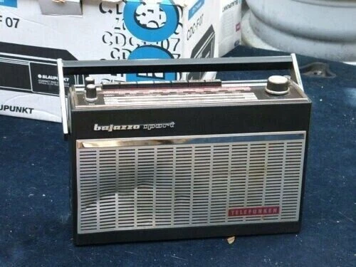 TELEFUNKEN BAJAZZO OLDTIMER RADIO - Bild 3 von 4