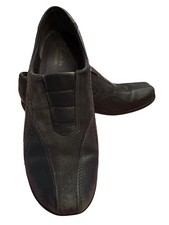 Clarks Bendables Leather Slip On Loafers Womens Size 8M Navy Blue Classic Casual